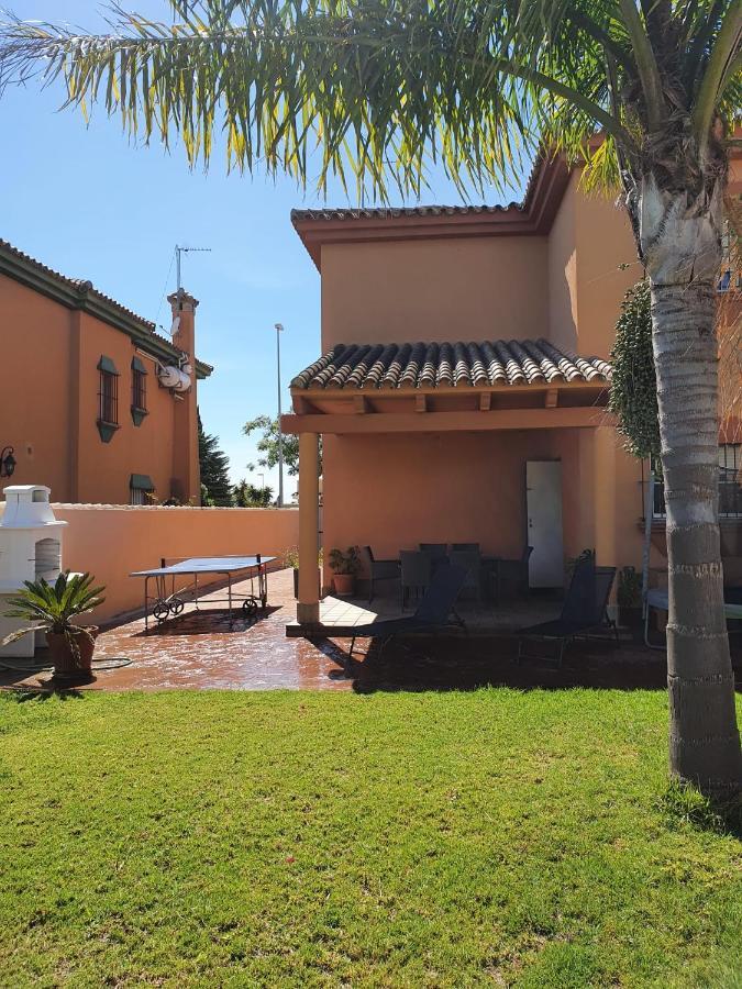 Villa Ostrero Chiclana de la Frontera Bagian luar foto